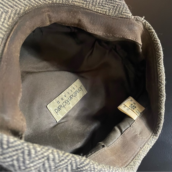 Jonathan Richard herringbone tweed Irish wool cap size 7 1/8. - Picture 6 of 6